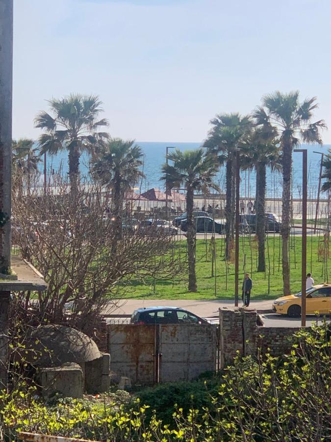 Vollga Promenade Lovely 2 Bedroom Apartment Durres Luaran gambar