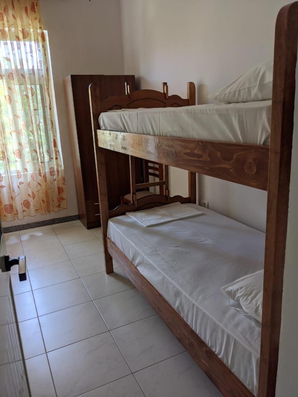 Vollga Promenade Lovely 2 Bedroom Apartment Durres Luaran gambar